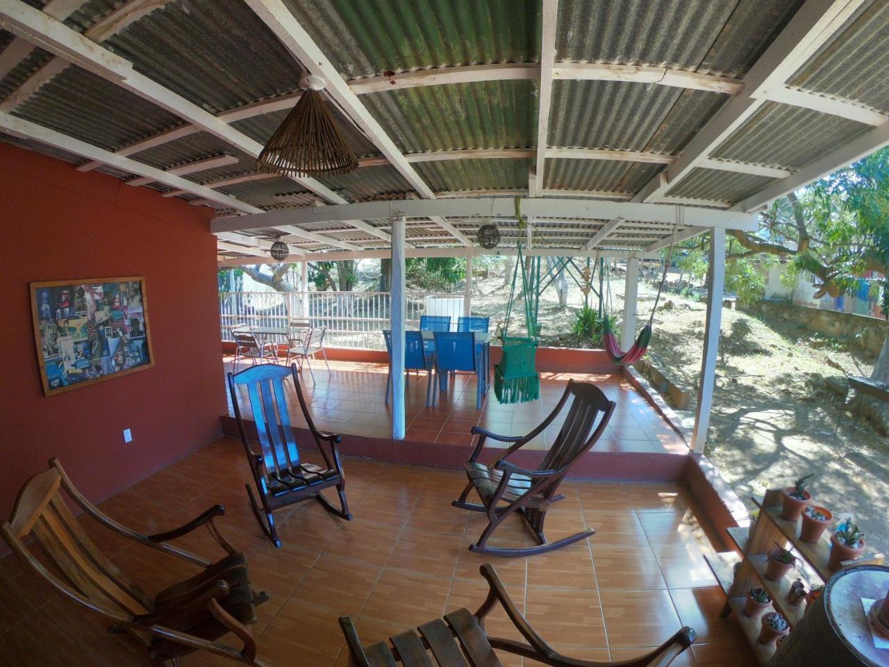 Hostal Augustos San Juan del Sur Exterior photo